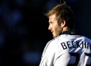 开云棋牌试玩-独行侠对阵魔术，哈登展现巨星价值，关键时刻一锤定音