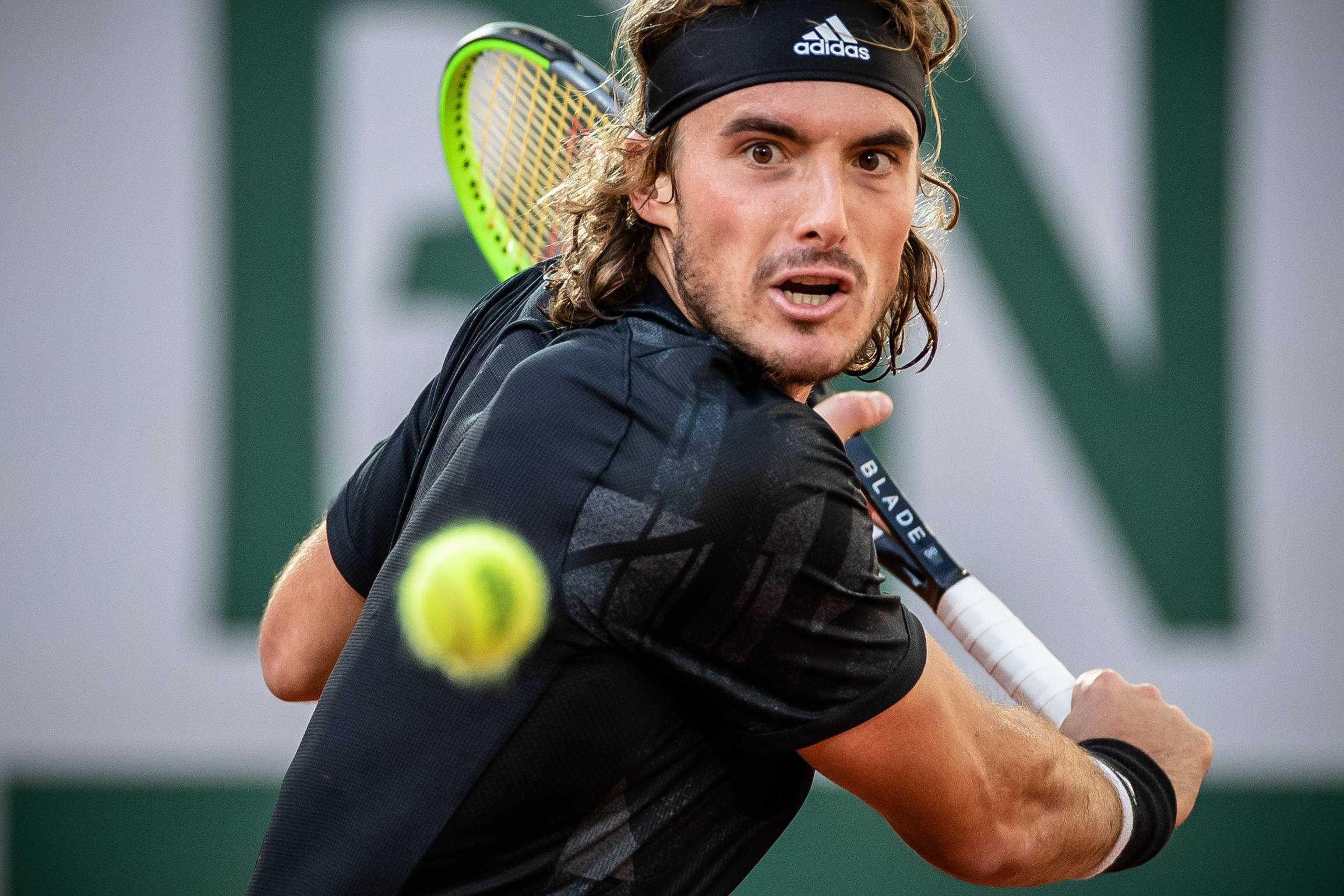 关于欧洲网球队险胜日本网球队,西西帕斯一己之力扛起全队的信息 关于欧洲网球队险胜日本网球队,西西帕斯一己之力扛起全队的信息