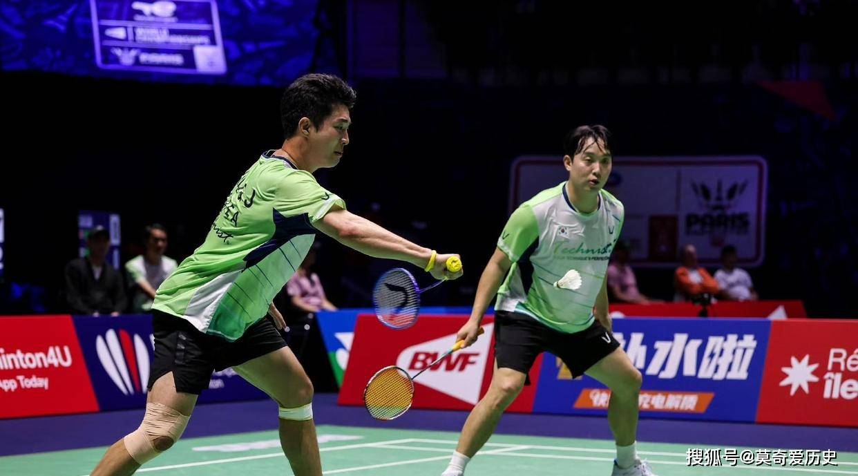 中国羽毛球队爆冷韩国羽毛球队，马琳制霸全场