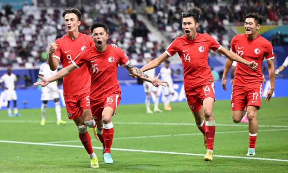 关于黑山小组第一：斩获八连胜惊艳全场的信息