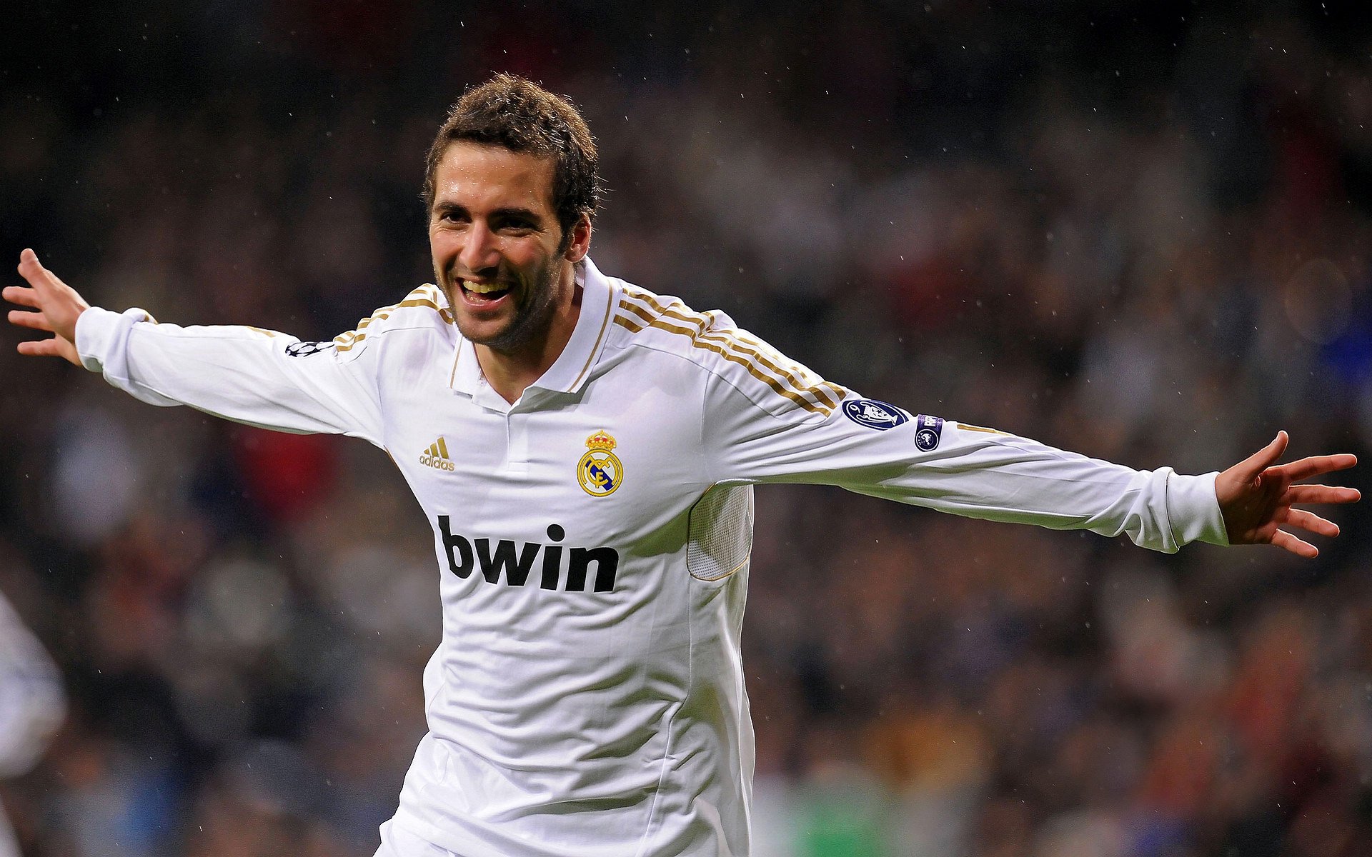 戈麦斯末节天神下凡，卡塔尔绝境踏平哥伦比亚