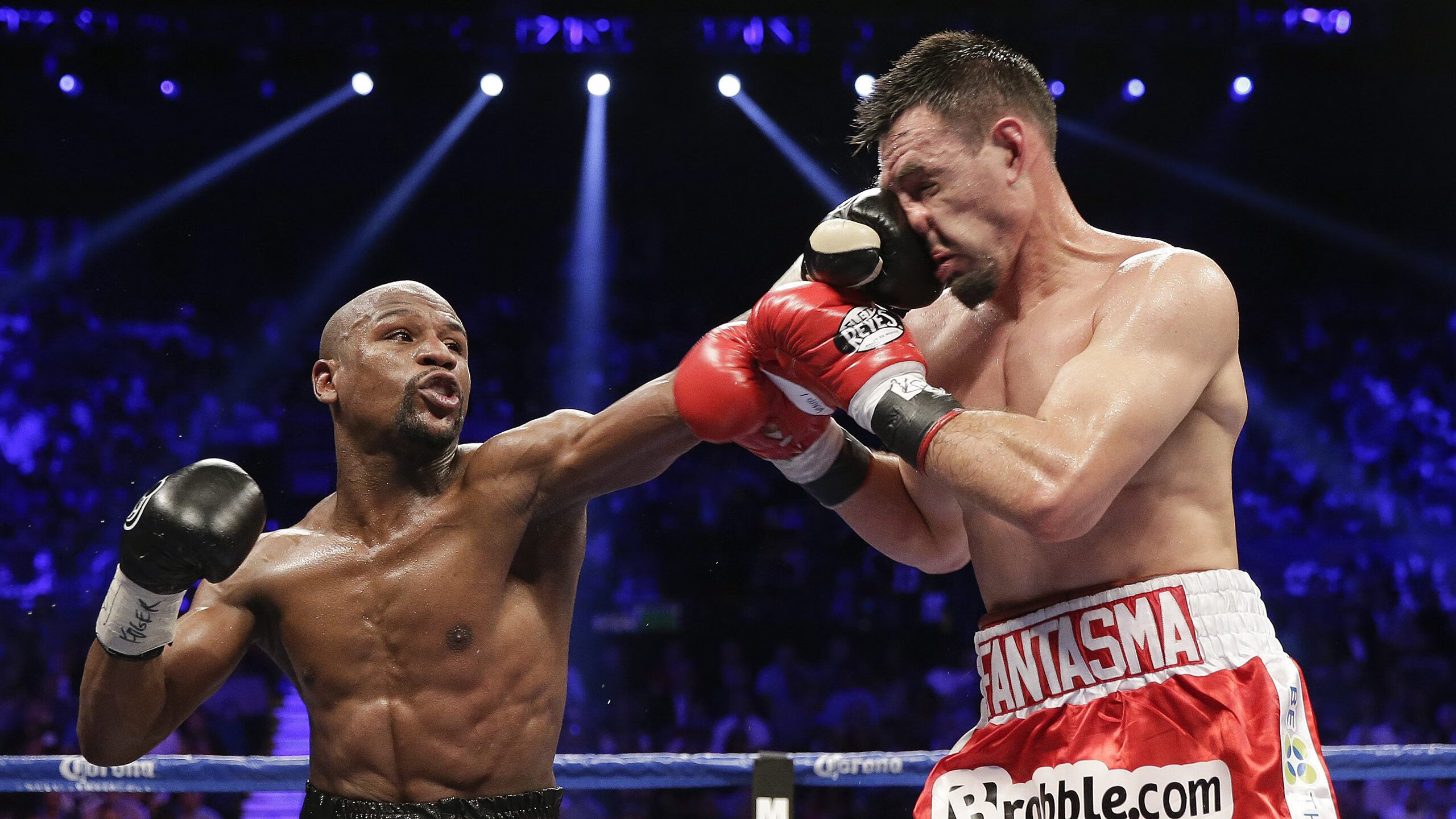 当东方明珠遇见密尔沃基寒夜，爱德华兹的制胜一击如何点燃上海队的篮球梦想